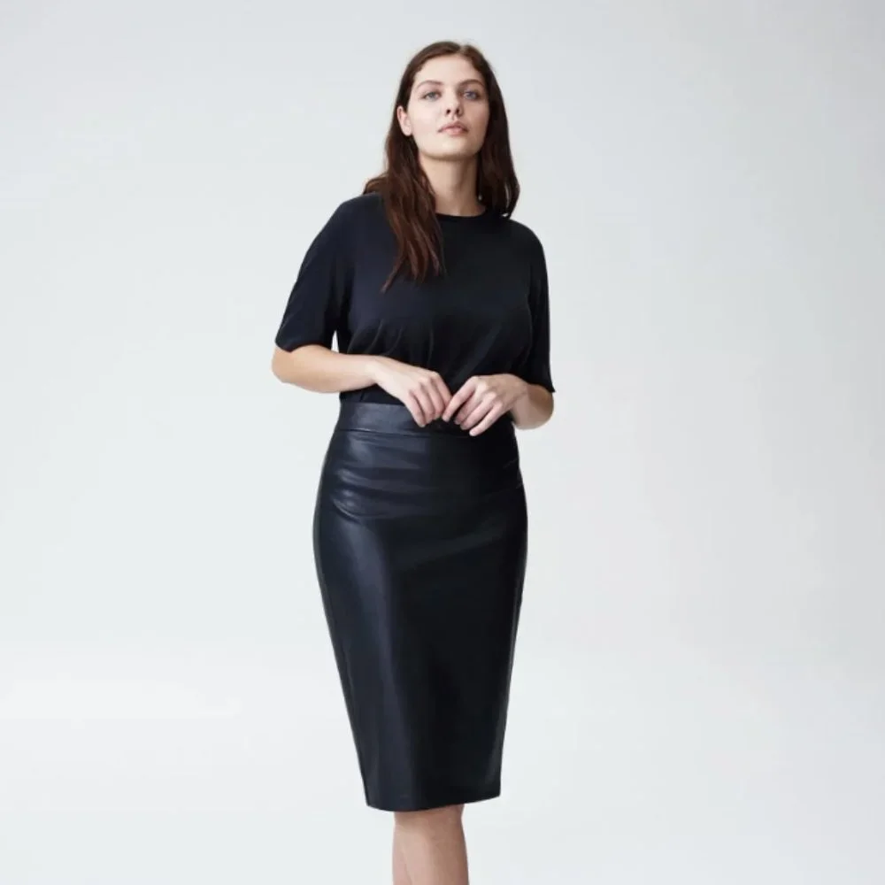 Universal Standard Sillaro Black Vegan Leather Pencil Skirt - Picture 1 of 8